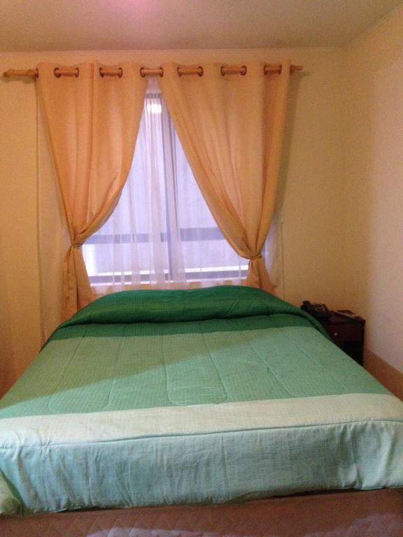 Hotel Costa Bahia Пуэрто-Монт Номер фото
